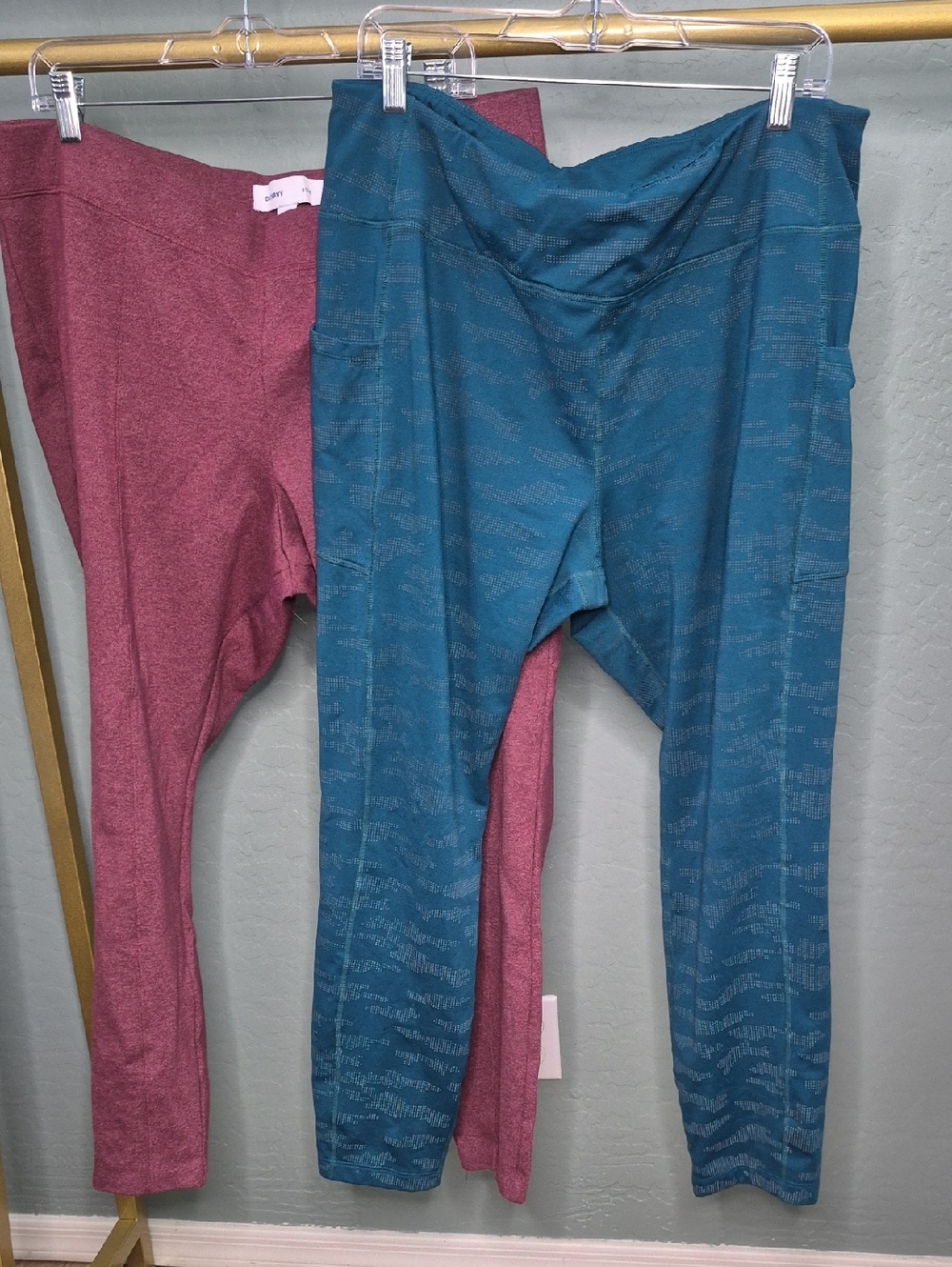 2 Pairs Of XXL Women's Leggings